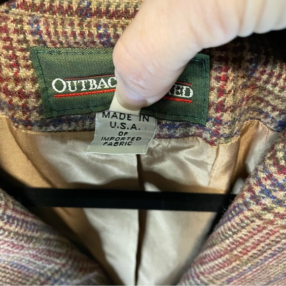 Vintage Outback Red Size 8, wool blend, single breasted blazer - Picture 4 of 17